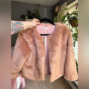 Francesca’s  pink blush cropped furry jacket NWT